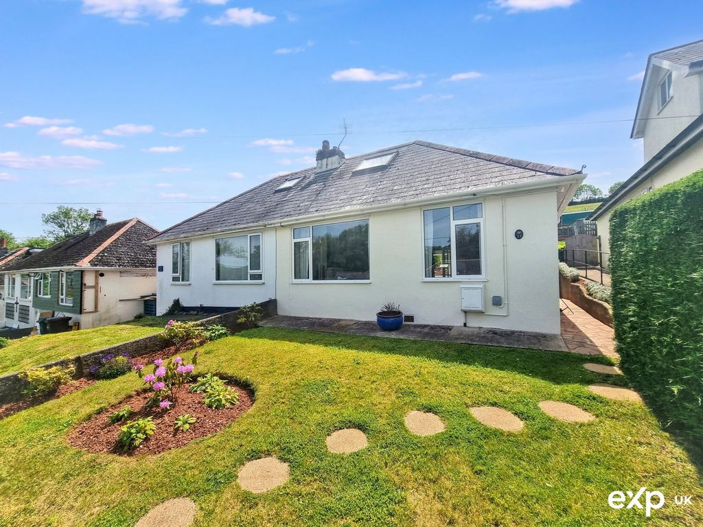 Property photo 1 of 31