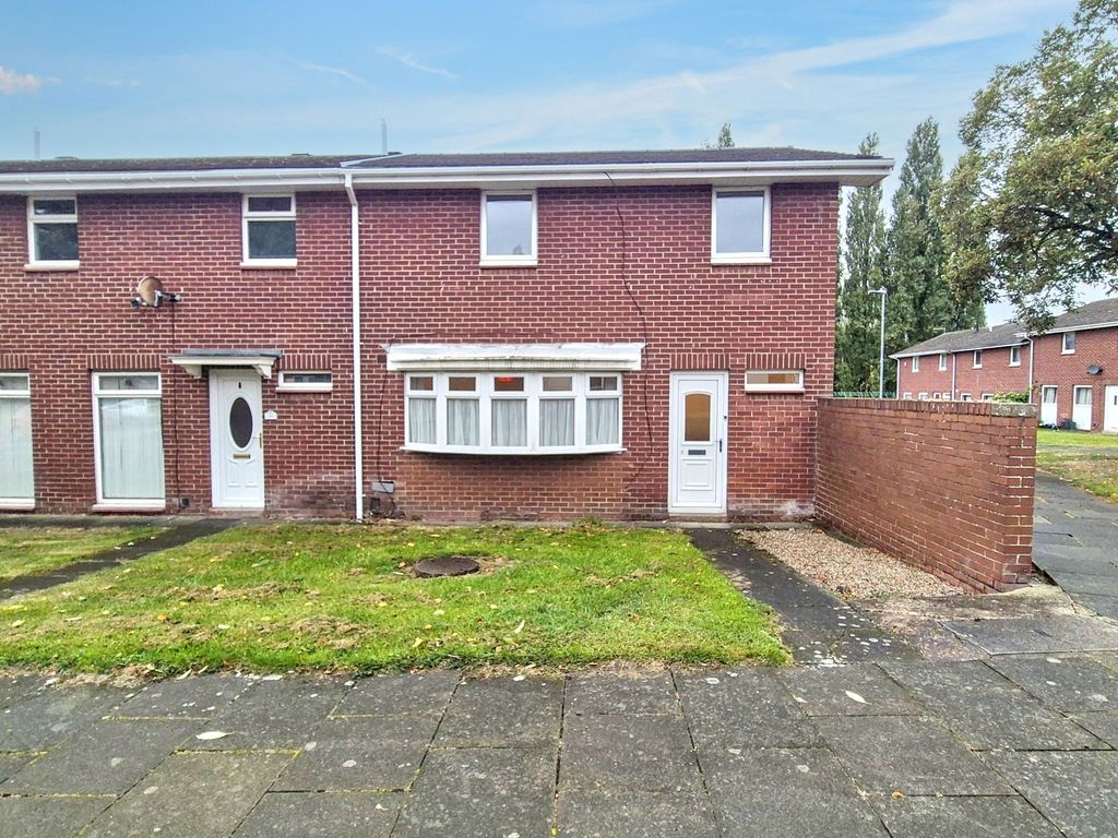 Property photo 1 of 18