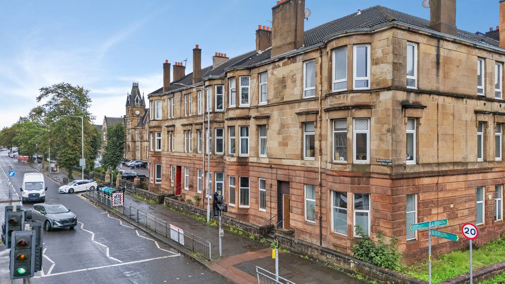 Property photo 1 of 27 2-Print-429 Paisley Road West Flat 01_38