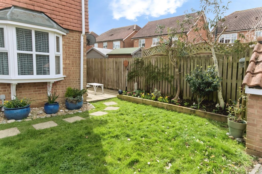 Property photo 2 of 12