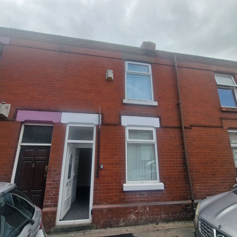 Property photo 1 of 8