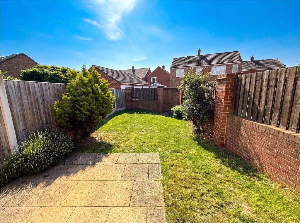Property photo 3 of 17 Picture No. 30