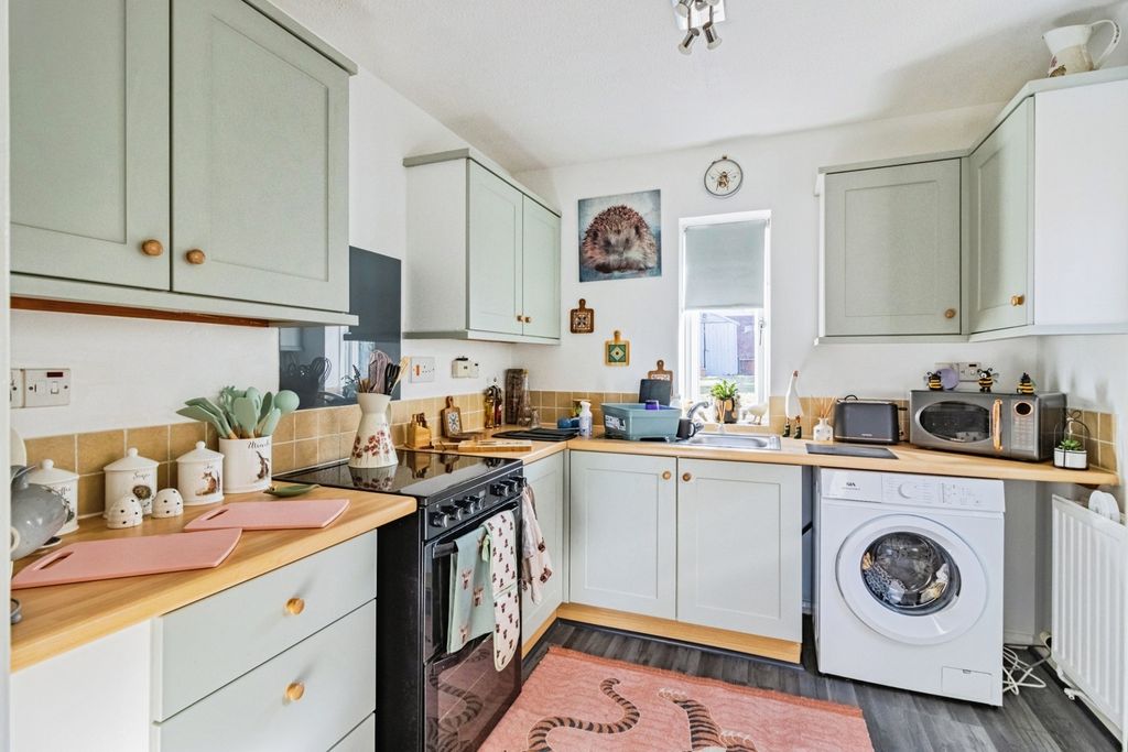 Property photo 3 of 19 Pbox-Img.Jpg