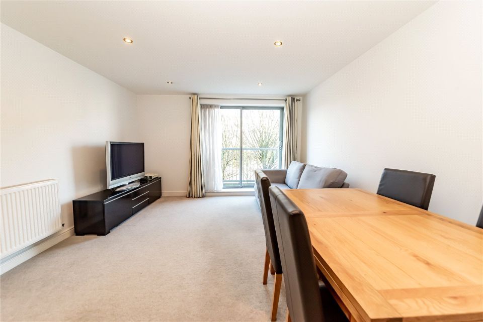 Property photo 3 of 12 3