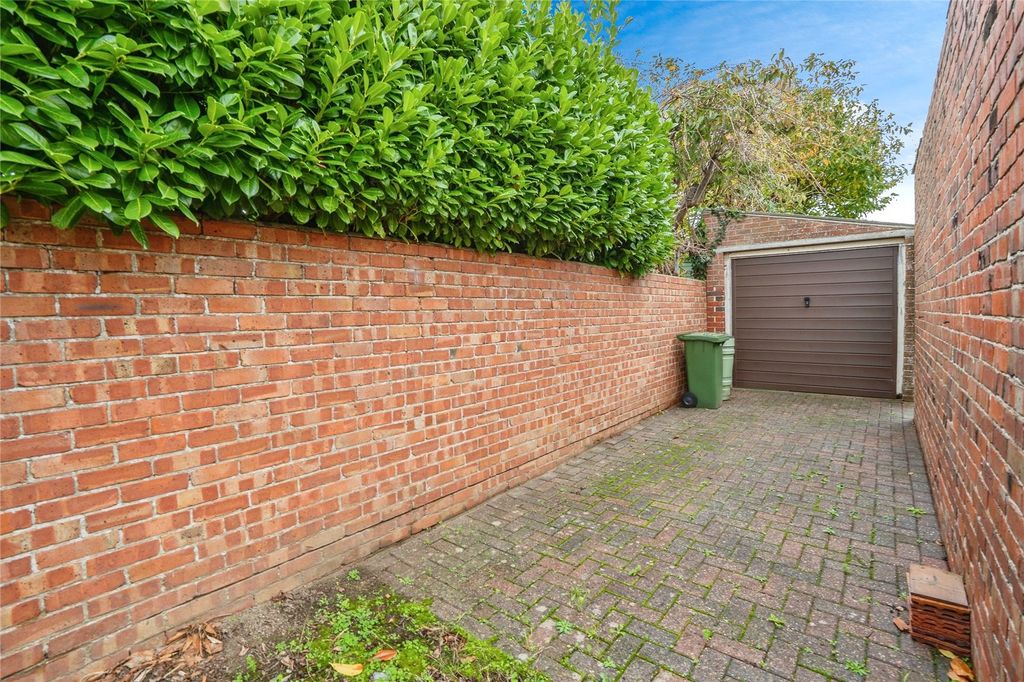 Property photo 3 of 17 Picture No. 36