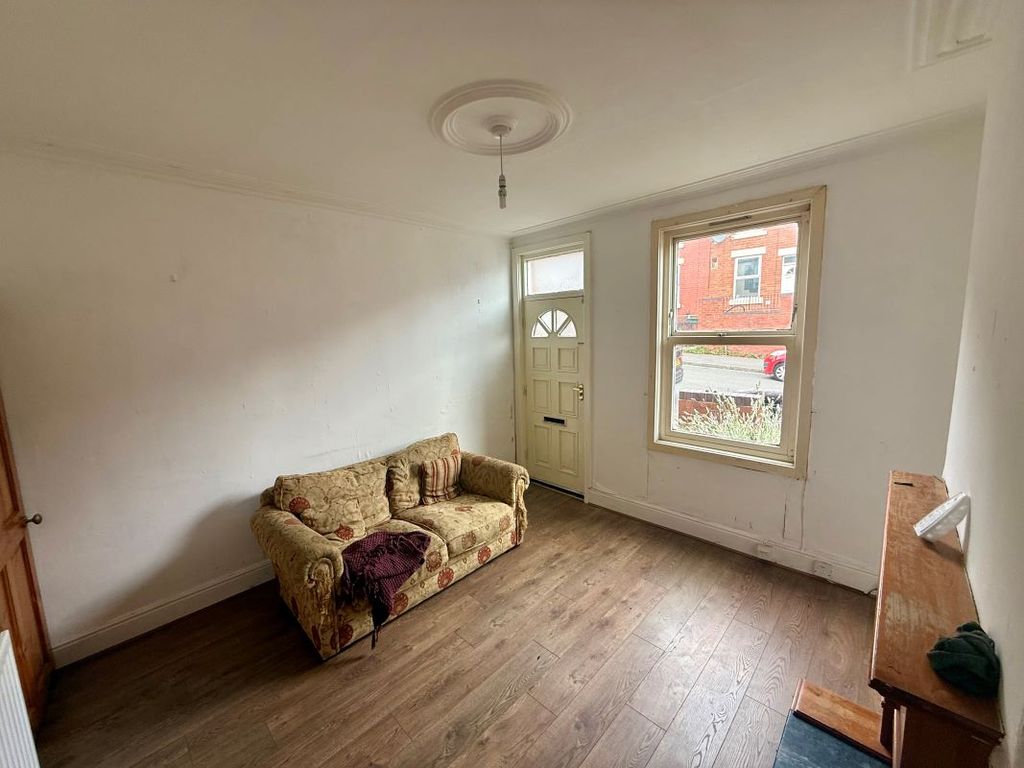 Property photo 3 of 10 Image 3