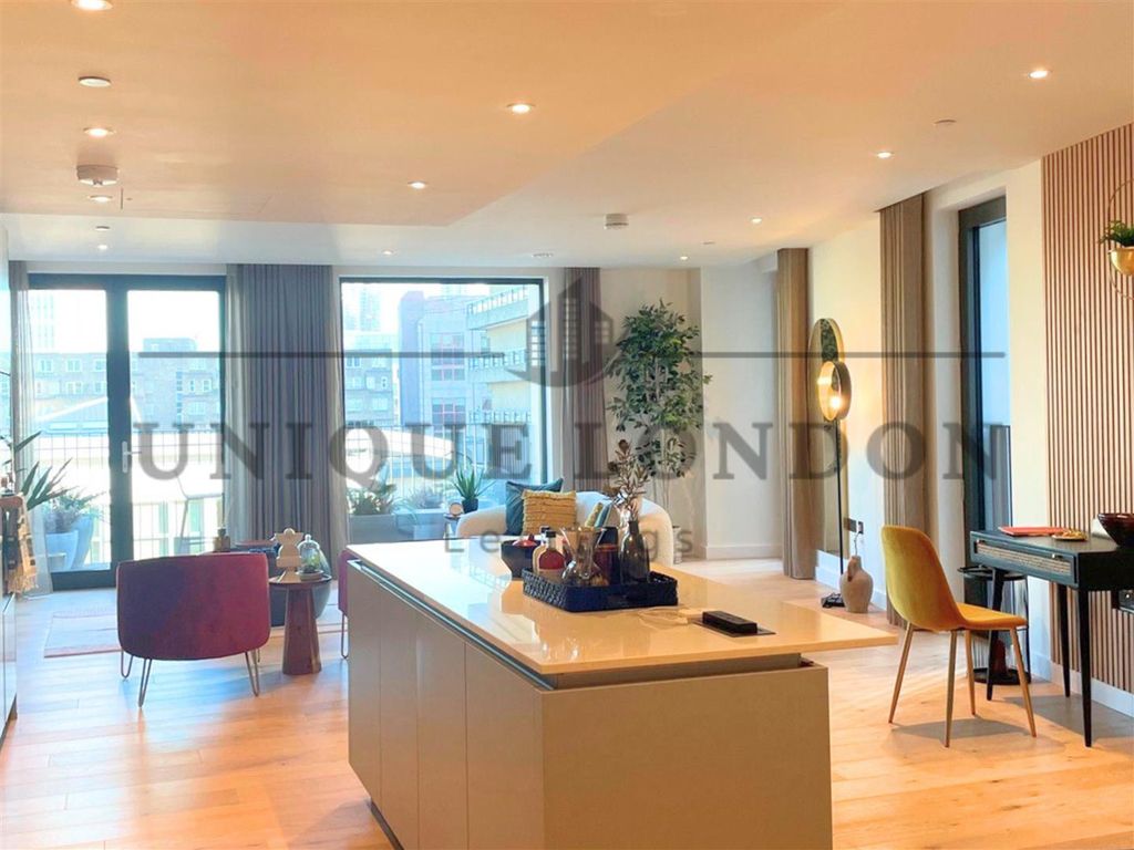 Property photo 3 of 7 478.Png