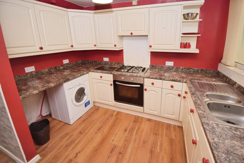 Property photo 2 of 25 Kitchen Dining Room