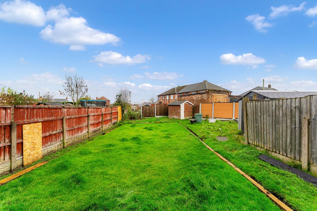 Property photo 3 of 21