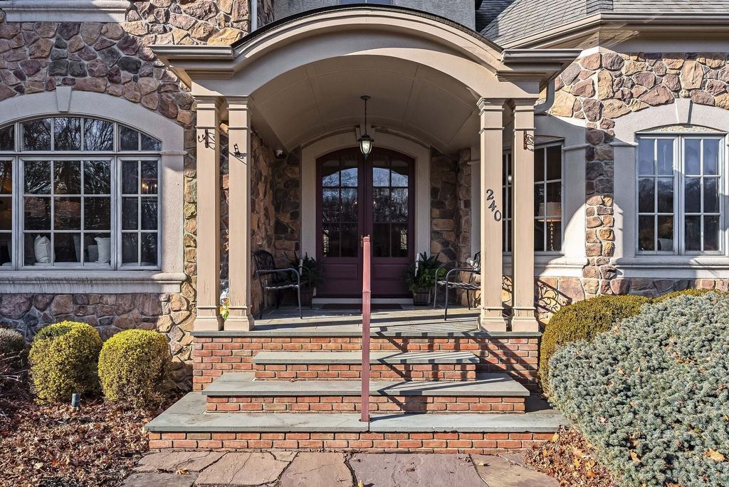 Property photo 2 of 8 <Alttext/>