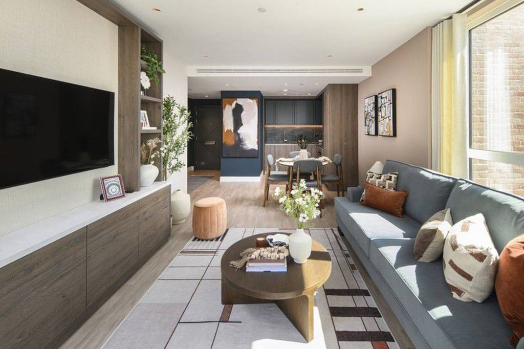 Property photo 1 of 4