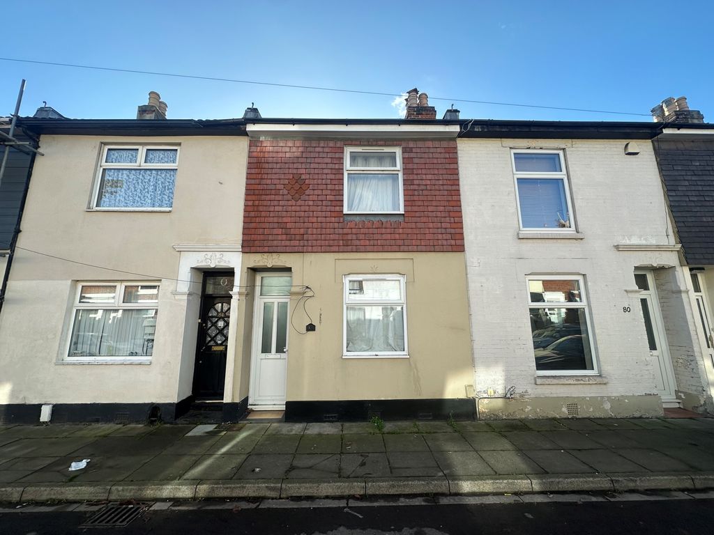 Property photo 2 of 13