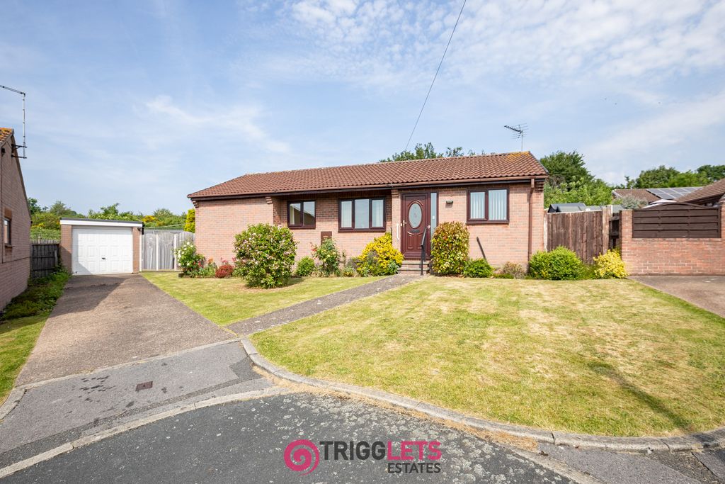 Property photo 1 of 22