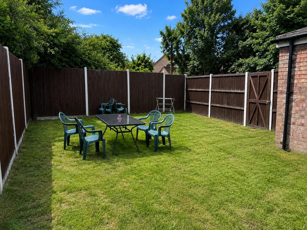Property photo 3 of 10 Garden.Png