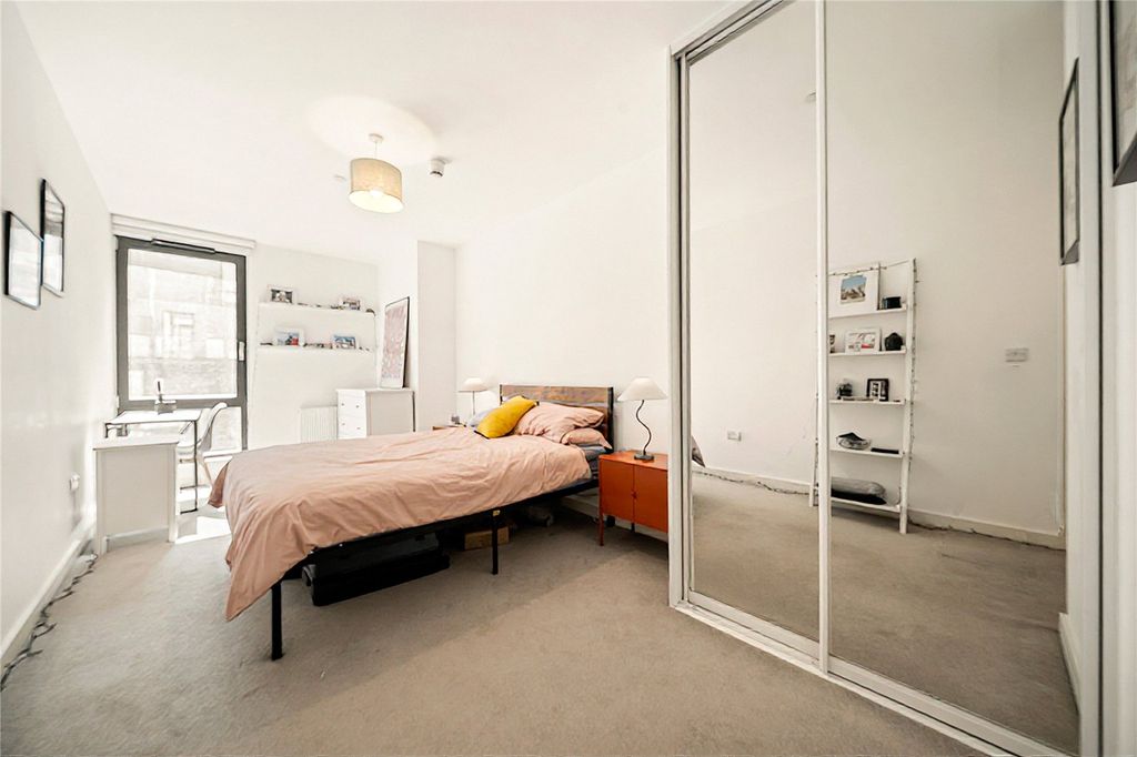 Property photo 3 of 6 Bedroom One
