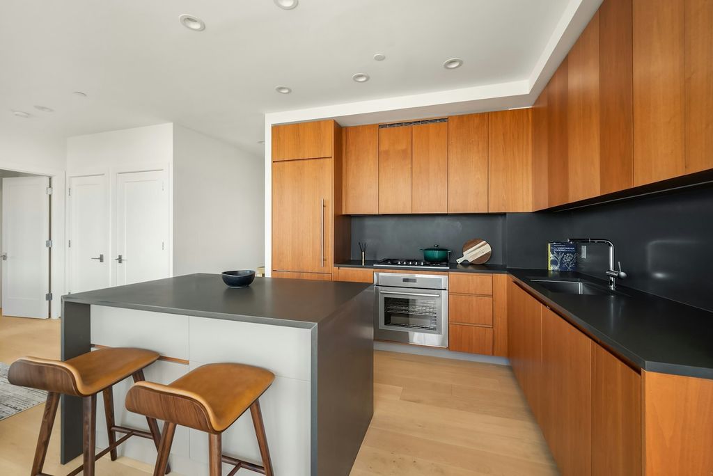 Property photo 2 of 10 <Alttext/>
