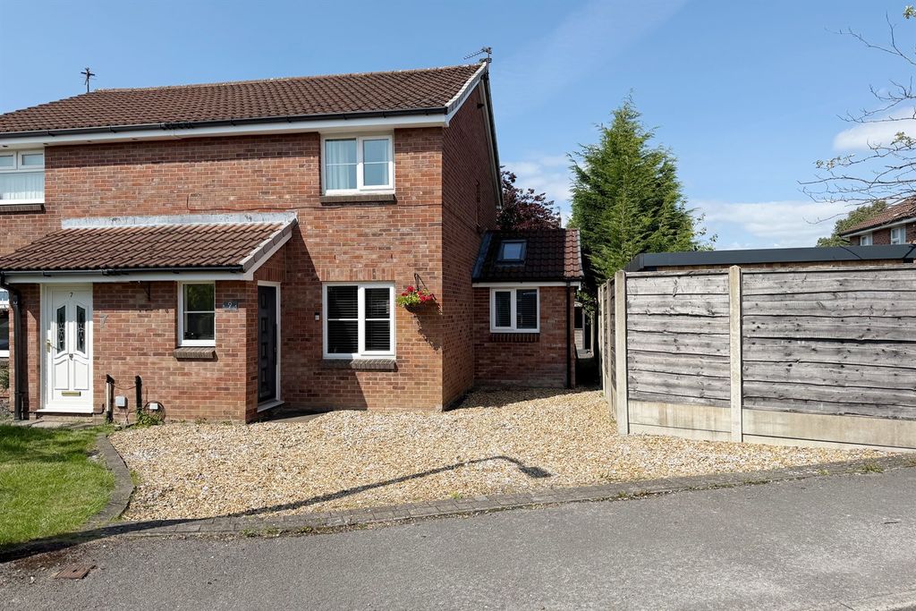 Property photo 1 of 21 (Main)