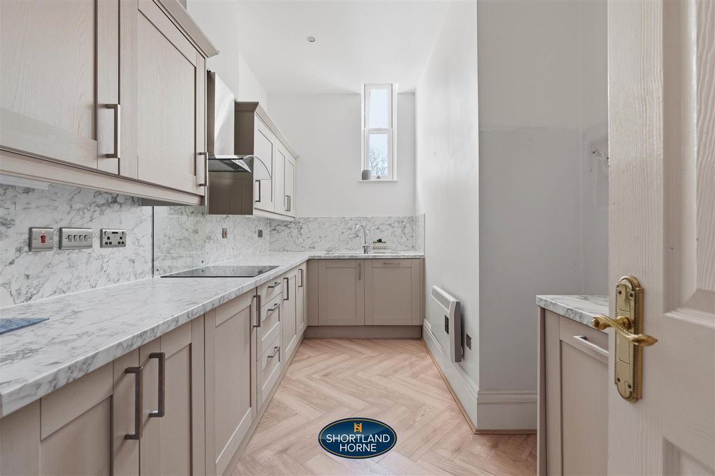 Additional image 11 of 2 bed flat for saleNorthumberland Road, Leamington Spa CV32