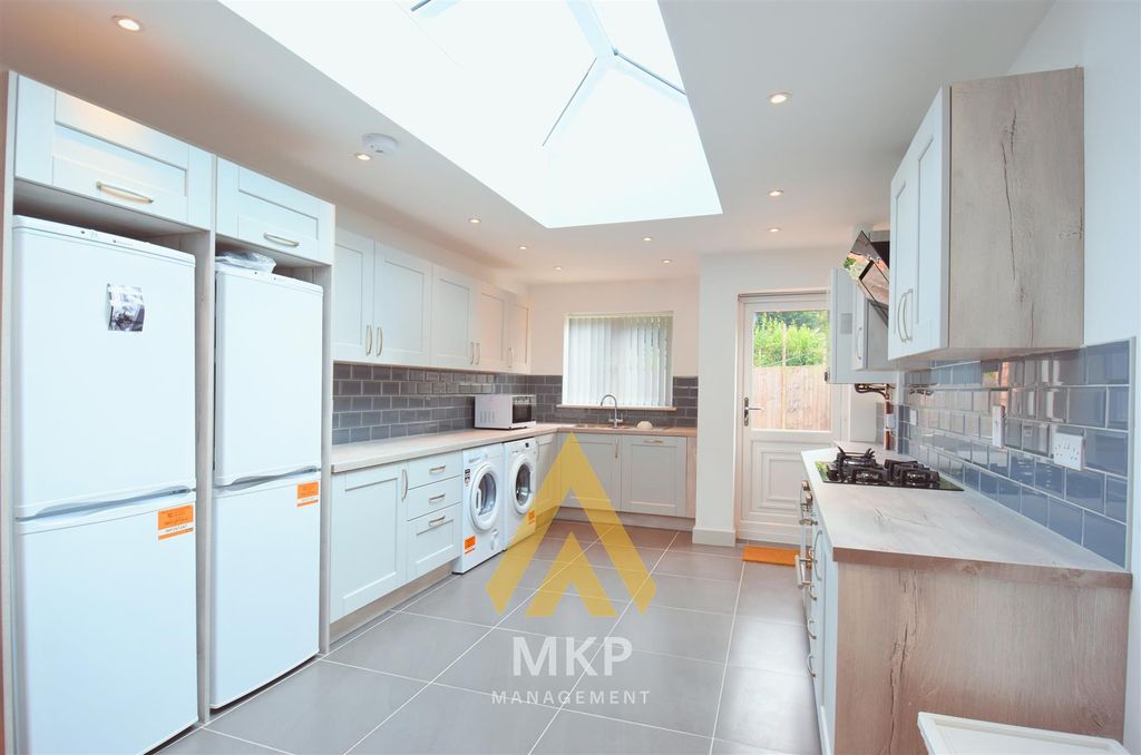 Property photo 1 of 13 1.Png