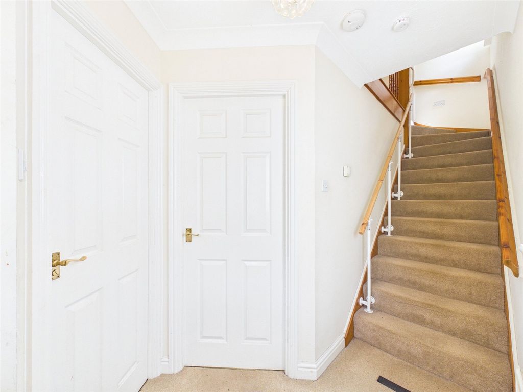Property photo 3 of 17 Picture No. 06