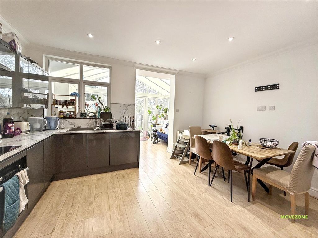 Property photo 3 of 12 Img_8287.Jpg