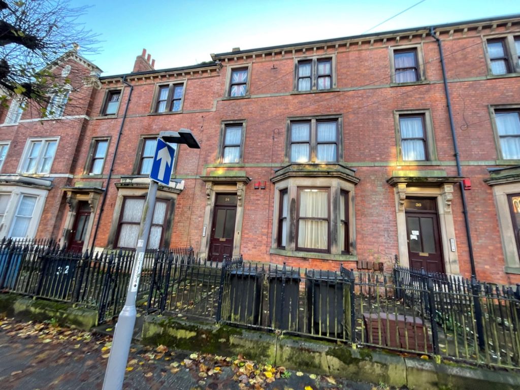 Property photo 1 of 6 1891652