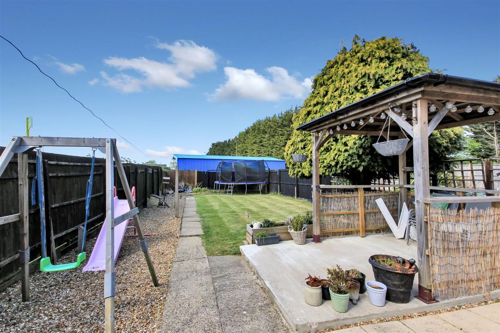 Property photo 2 of 12 Img_1143.Jpg