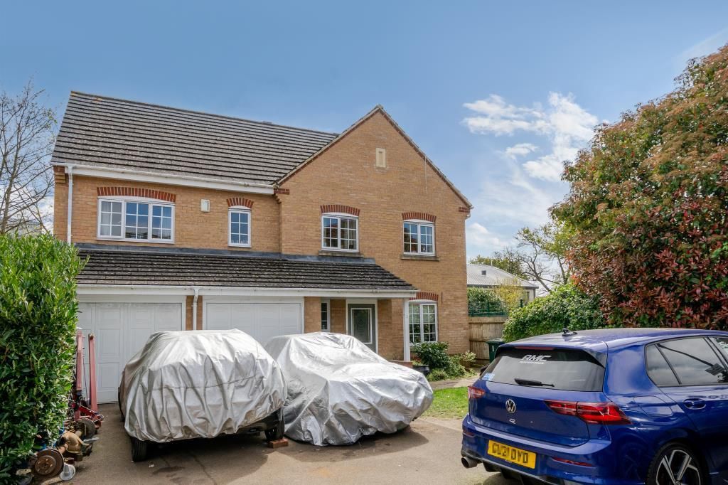 Property photo 1 of 19