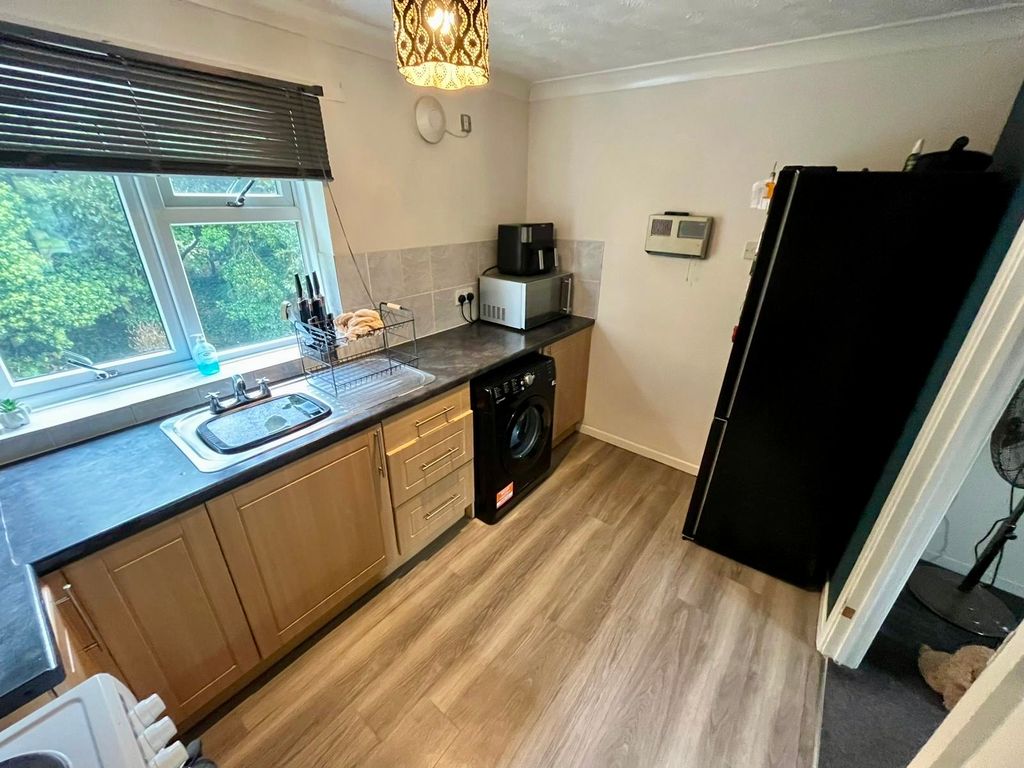 Property photo 2 of 10 Image