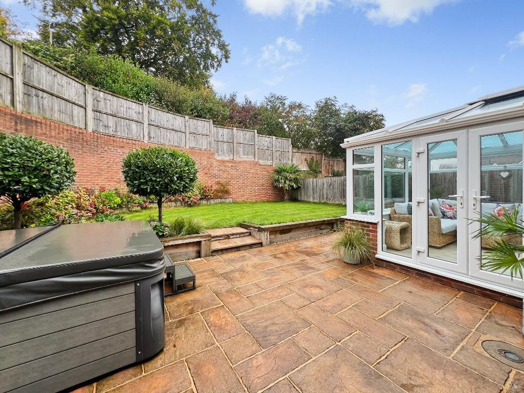 Property photo 3 of 19 Photo 3