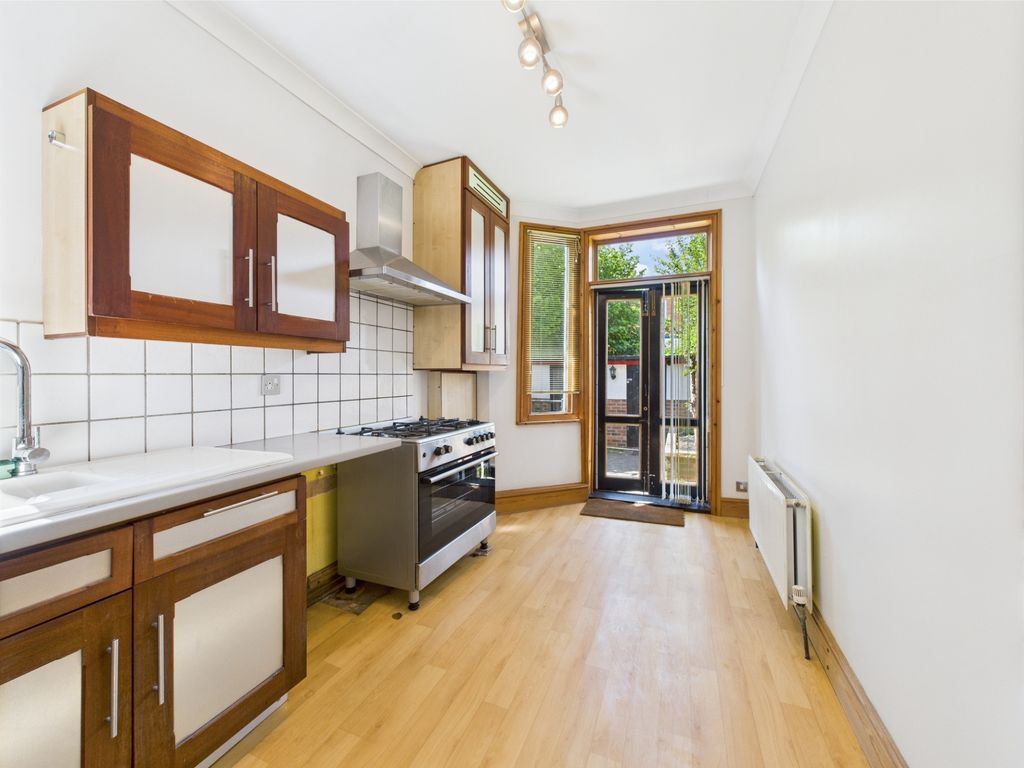 Property photo 2 of 12 Photo 9