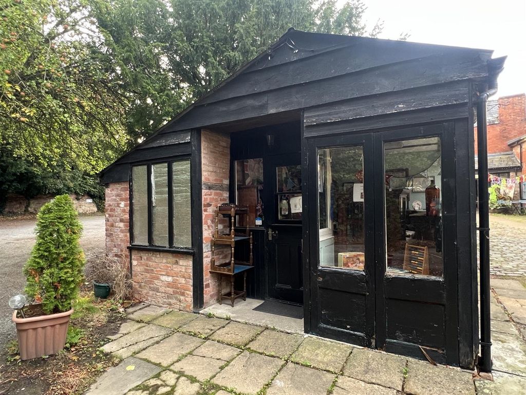 Property photo 2 of 4