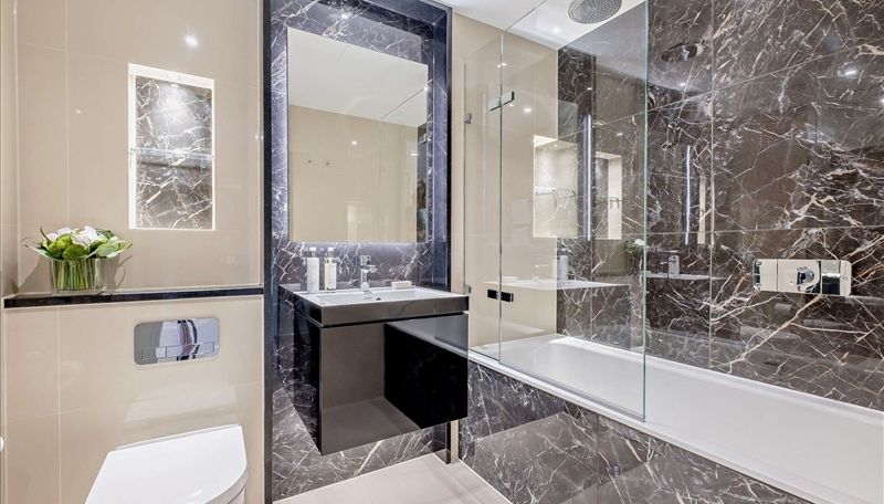 Property photo 3 of 6 121 G