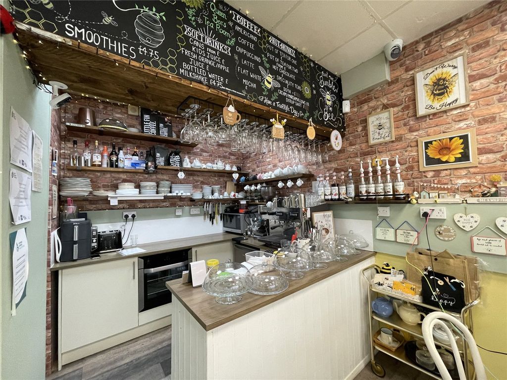 Property photo 3 of 7 Picture No. 04