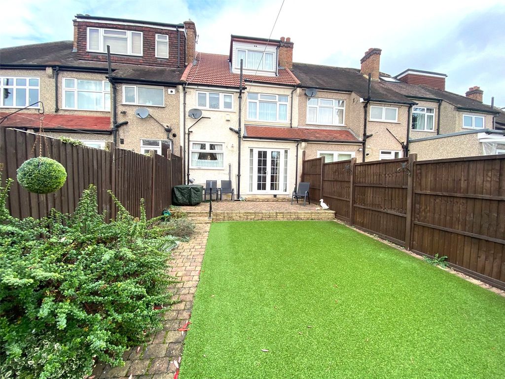 Property photo 2 of 15 Picture No. 14