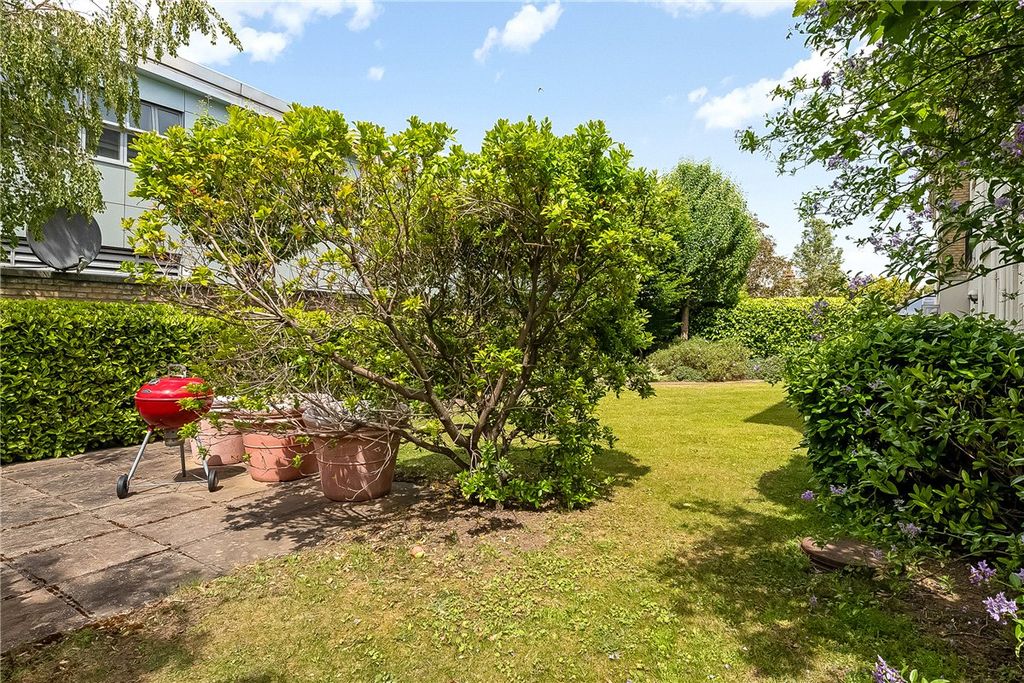 Property photo 2 of 15 Picture No. 37