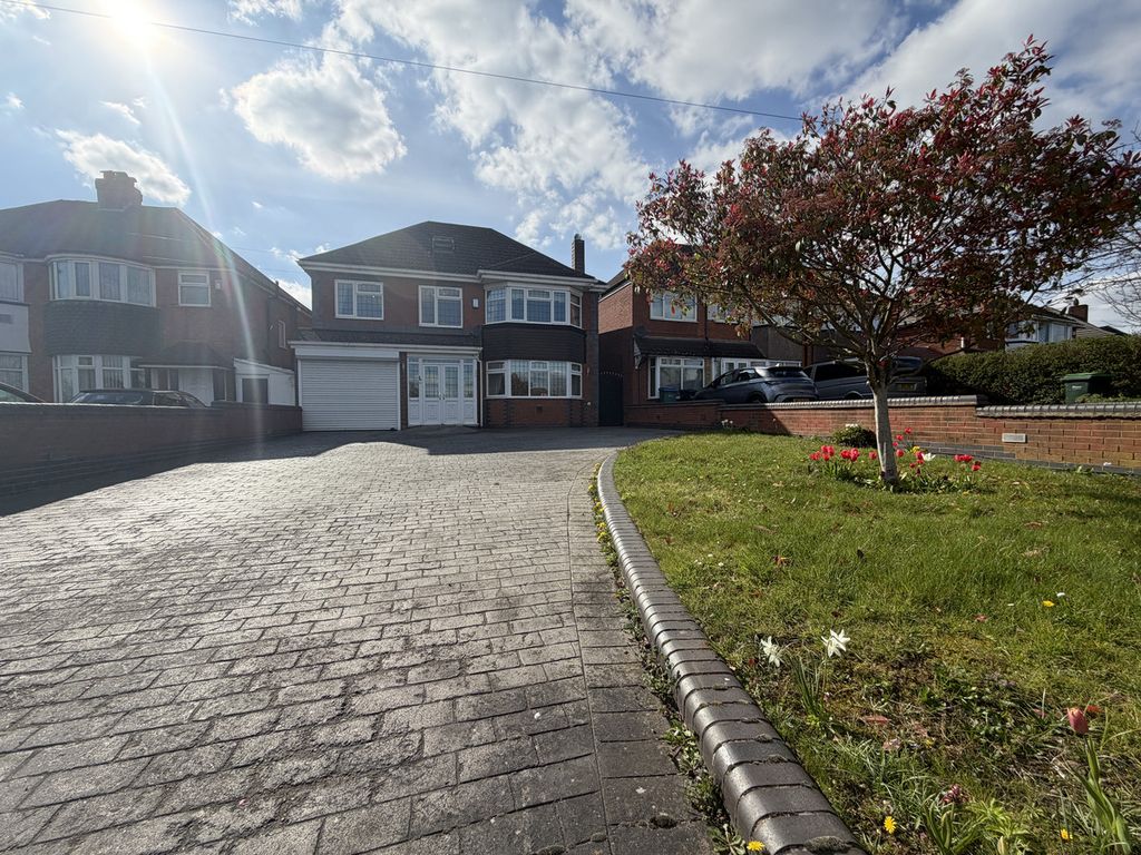 Property photo 1 of 36