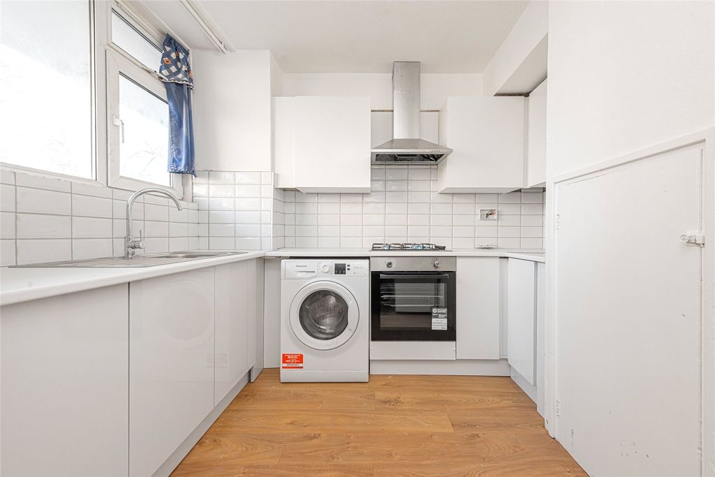 Property photo 2 of 8 Picture No. 02