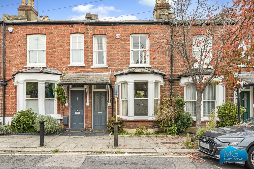 Property photo 2 of 25 Picture No. 28