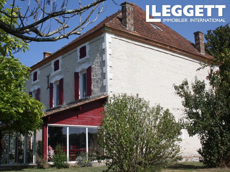 Property photo 3 of 10