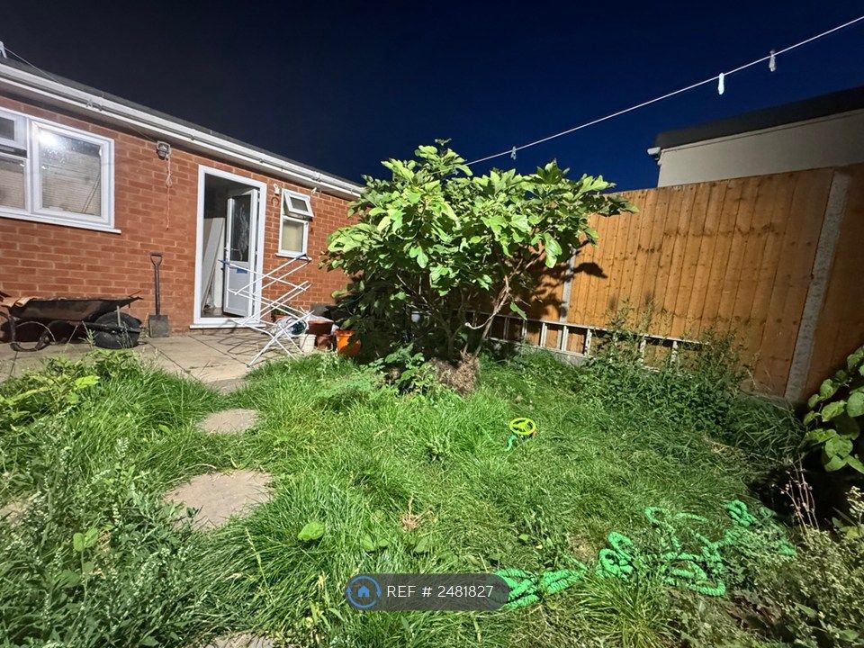 Property photo 2 of 22