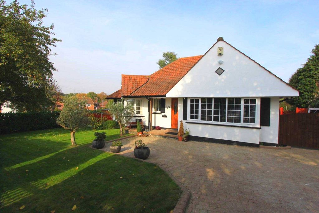 Property photo 2 of 22