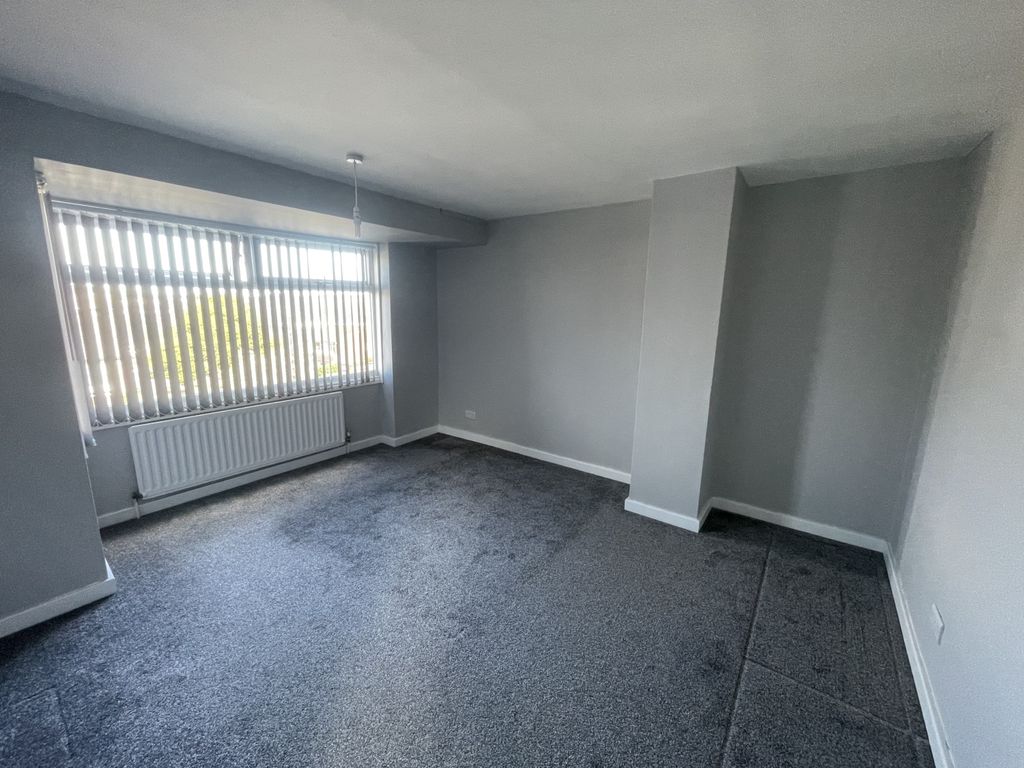 Property photo 3 of 10 Img_2616