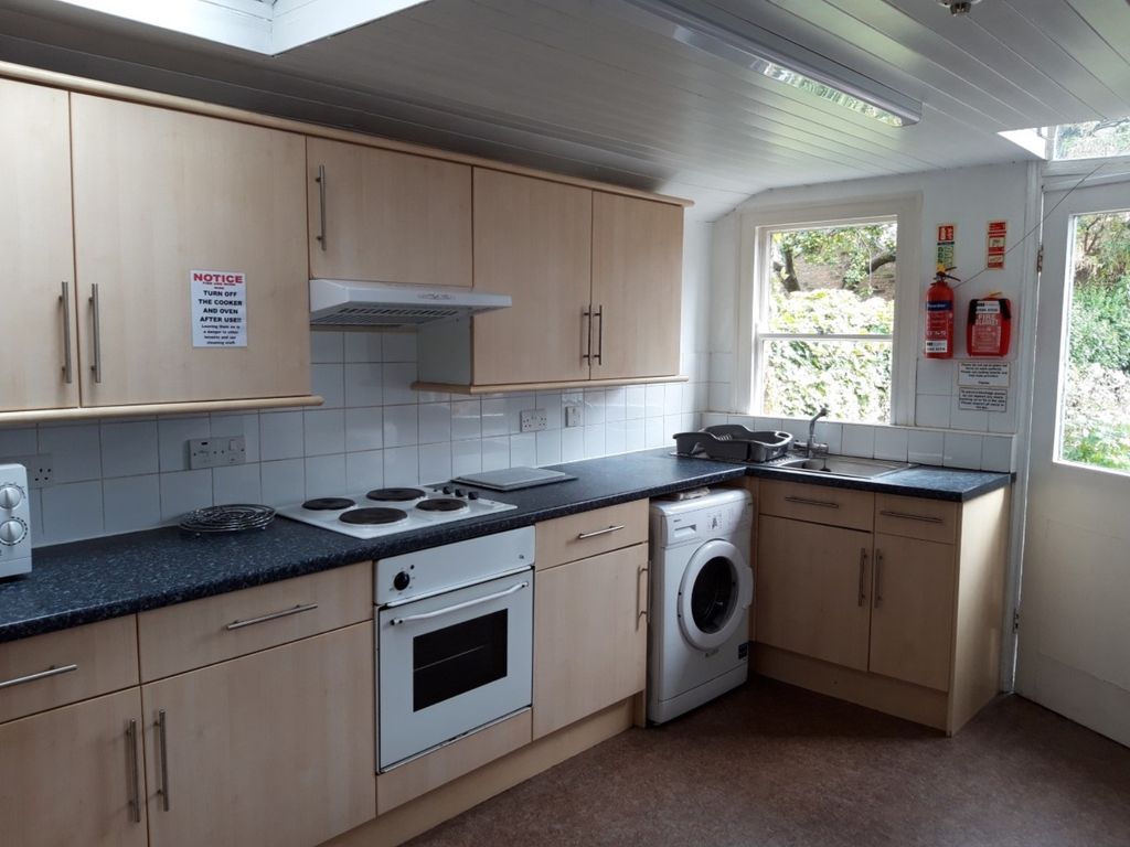 Property photo 3 of 7 Picture 3