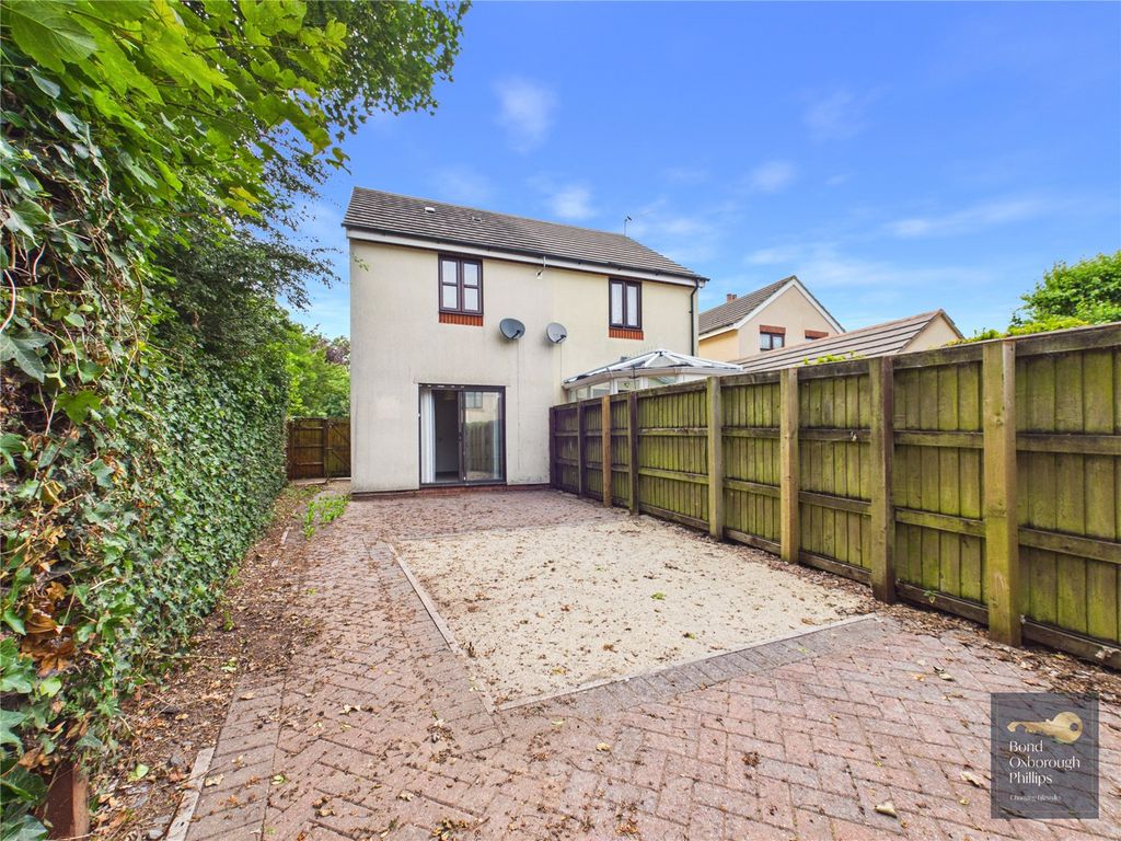 Property photo 2 of 20 Picture No. 22