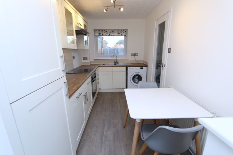 Property photo 2 of 10 Photo 7