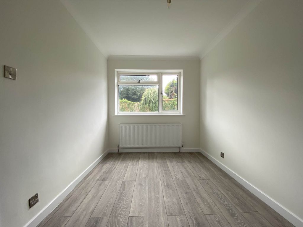 Property photo 2 of 14 Photo