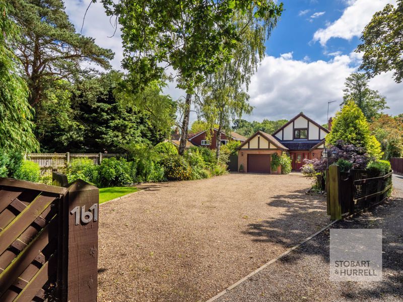 Property photo 1 of 34 Approach