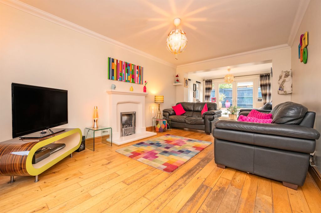 Property photo 2 of 19