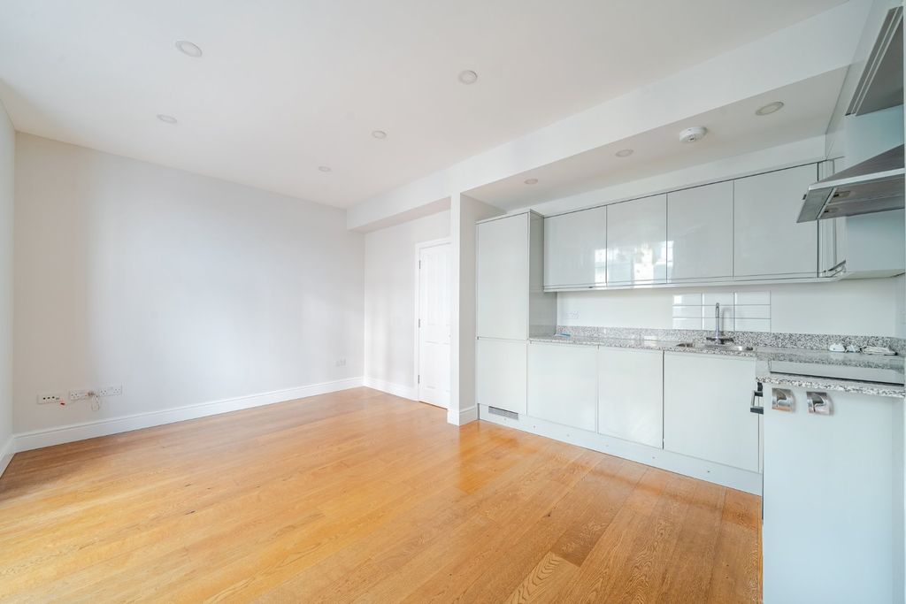 Property photo 2 of 12 Kitchen/Living Rm